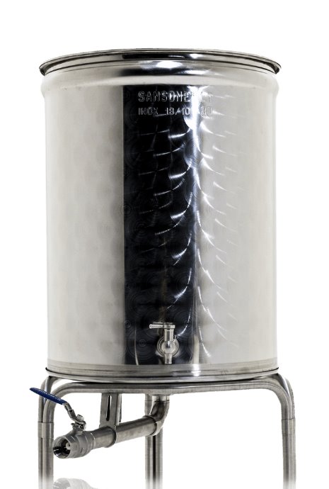 Botte saldata in acciaio inox per vino